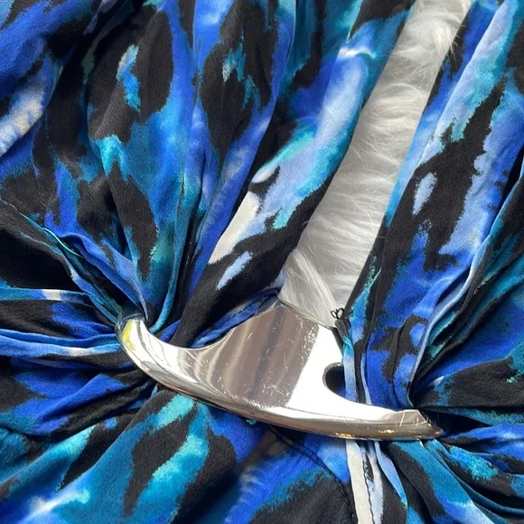 Bebe Blue Turquoise Leopard Halter Mini Dress. Zip up back. Size small - Picture 2 of 8